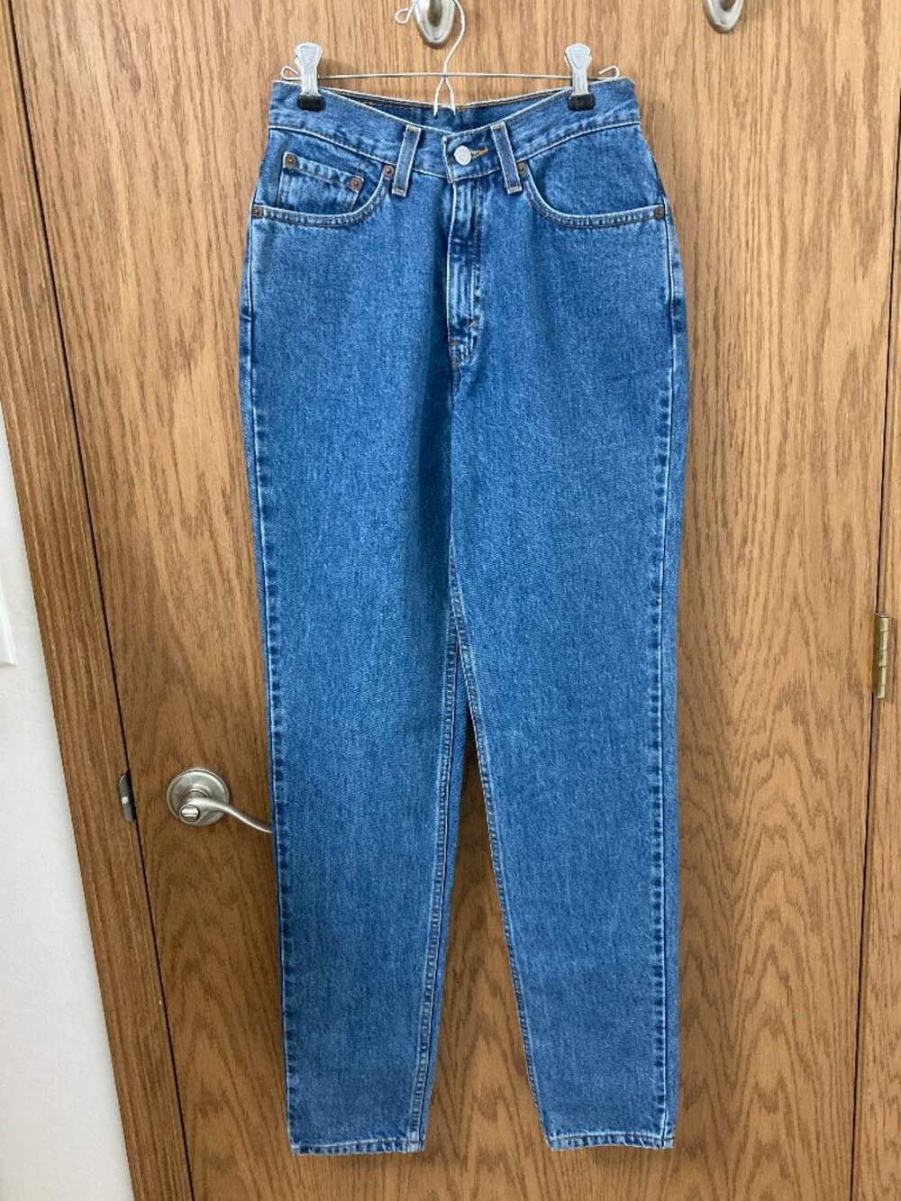 Vintage LEVI’S 512 Slim Fit Tapered Leg High Waisted Mom Jeans - 7 Long